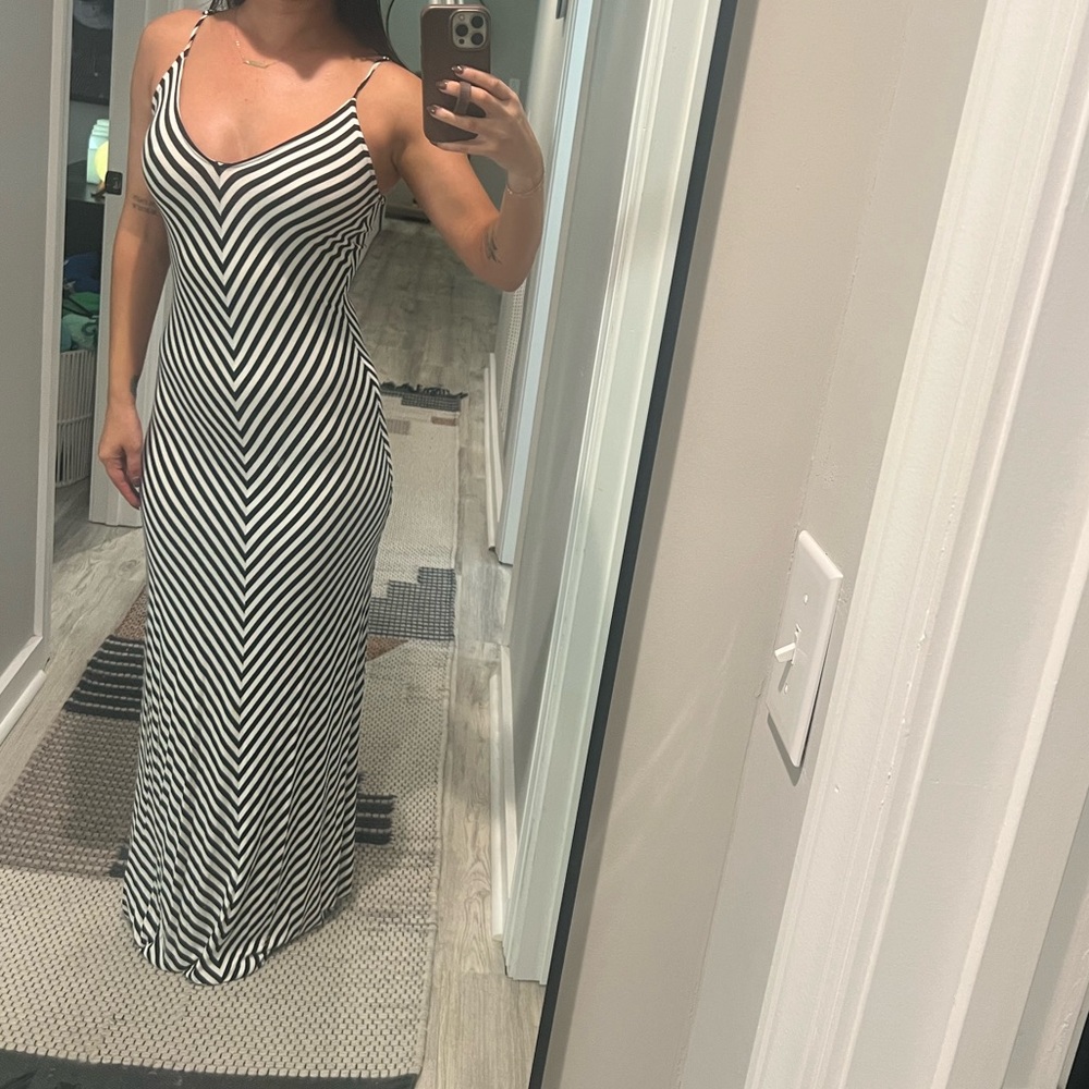 Black and white maxi